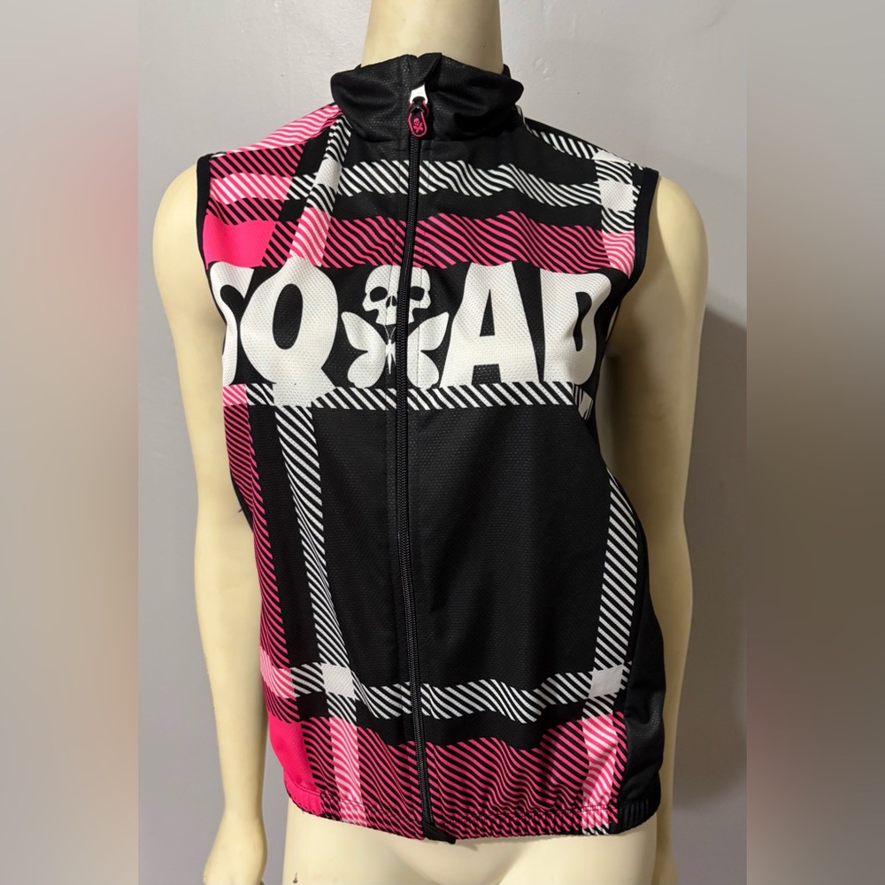 Betty Designs Squad 21 Lightweight Cycling Vest Jersey Full Zip Womens Medium